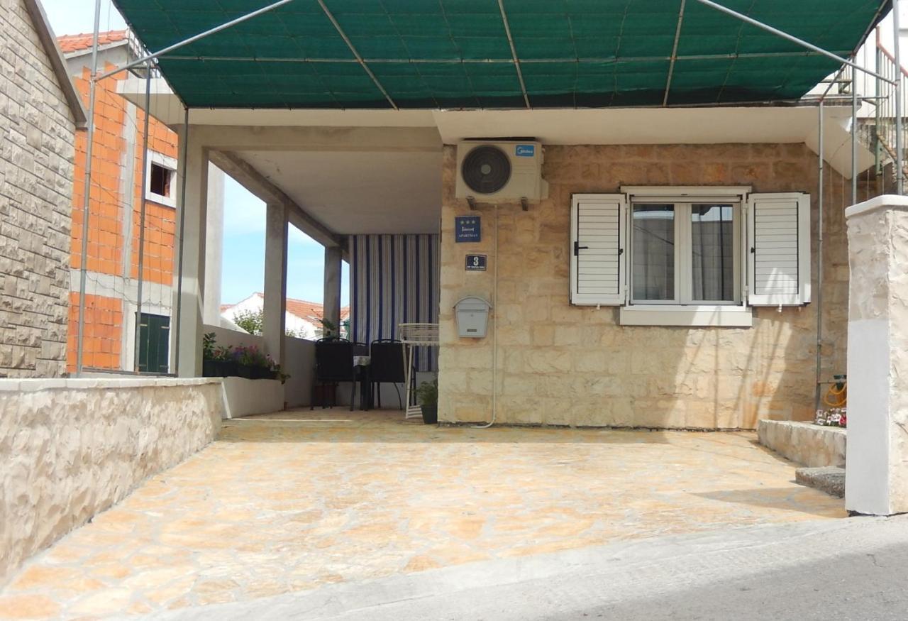 Appartamento By The Sea Postira, Brac - 16092 *